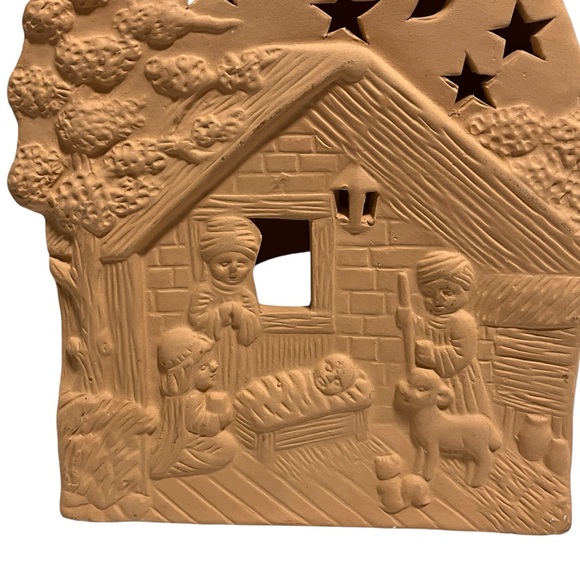 Vintage Ceramic Nativity Tan Tea Light Holder - Picture 2 of 10